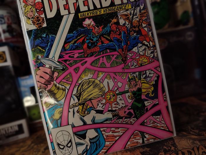 Defenders ! Issue #109 ! Valkyrie's Vengeance ! Bronze Age Comic from 1982 ! by Marvel !