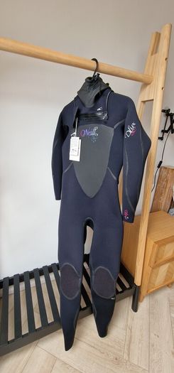 women neopren suit