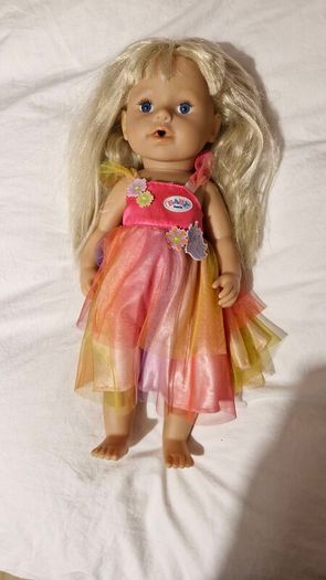 Baby born unicorn big sister
