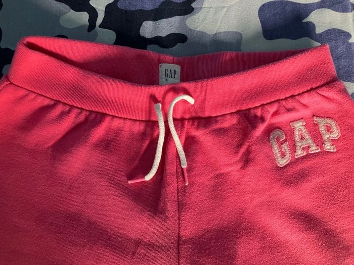 Gap tracksuit pants