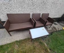garden chairs and table no cushions