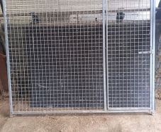 Dog kennel panels