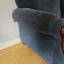 Couch and two armchairs Image 7