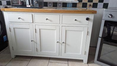 Sideboard