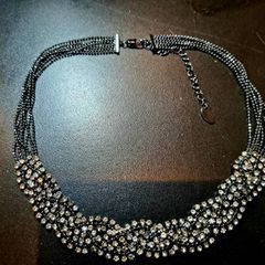 Statement necklace collar with crystals