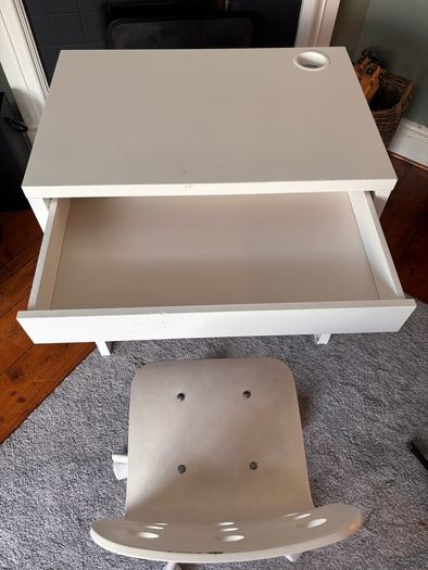 Kids desk and Chair