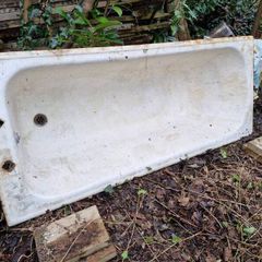 Antique cast iron bath, salvage