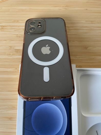 iPhone 12