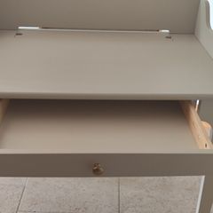 vanity/ desk