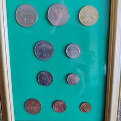 Ireland pre decimal coins in a 22cm x 19cm frame 10 Irish coins in total all types FREE STANDARD POSTAGE INCLUDED