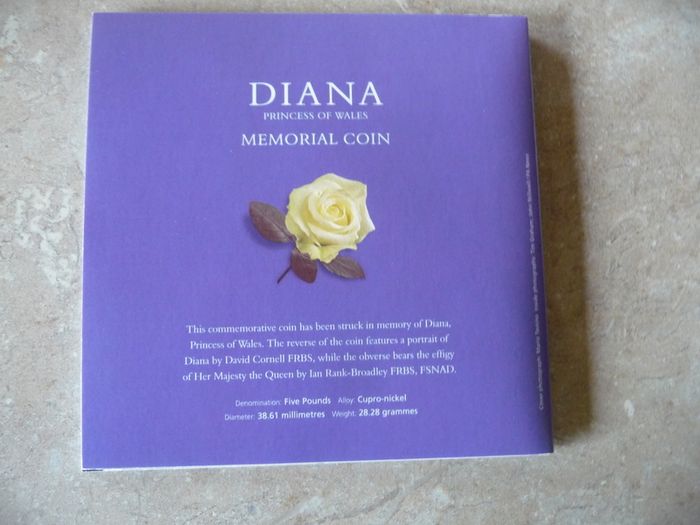 Diana, Princess of Wales, 5 Pound coin.