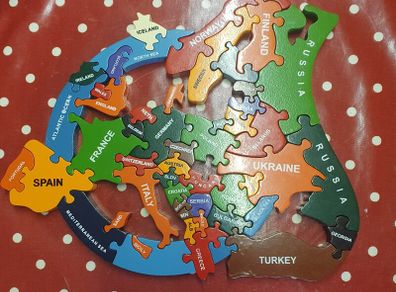 Beautiful Alphabet Jigsaw Map of Europe