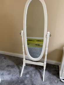 long mirror