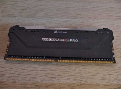Ram 8gb Corsair Vengeance RGB - DDR4 3200mhz