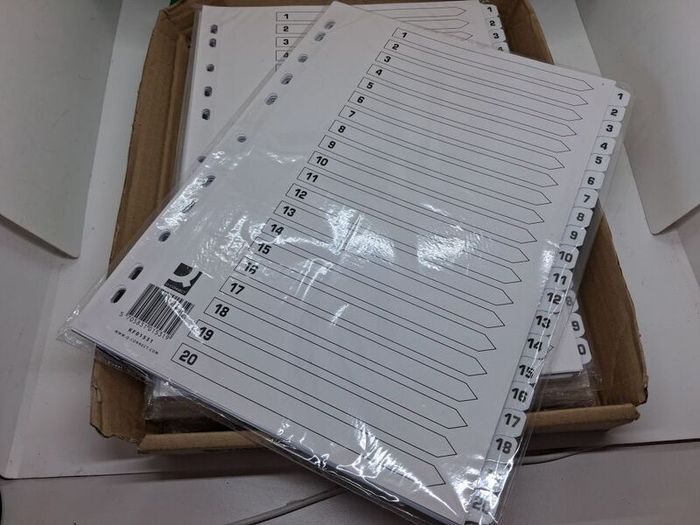 Postage - Lot of 15 Packs of 1-20 Index Cards A4 Size