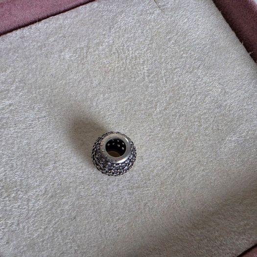 Pandora sparkly clear charm very good condition hallmarked
