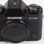 Fujifilm X-T20 Kit with Fujinon XC 15-45mm f/3.5-5.6 (Black or Silver) - Brand New) Image 3