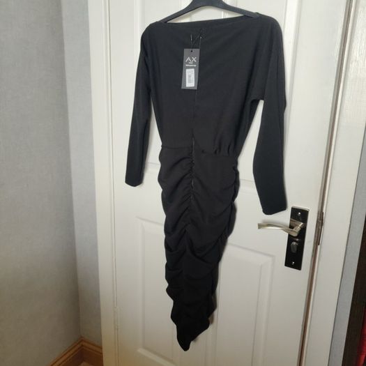 Black Boat Neck Dress With Ruched Detail, size 8