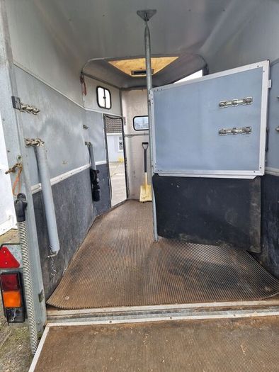 Ifor Williams 505 trailer