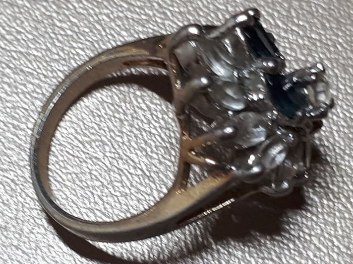 Vintage Cluster Ring