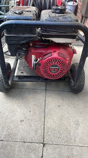 Honda GX390 pressure washer