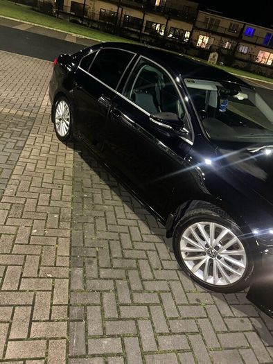 VW Jetta Highline 2.0 TDI