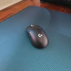 Logitech G Pro superlight