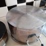 Cooking pots Image 5