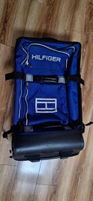 Tommy Hilfiger Rolling Travel Bag