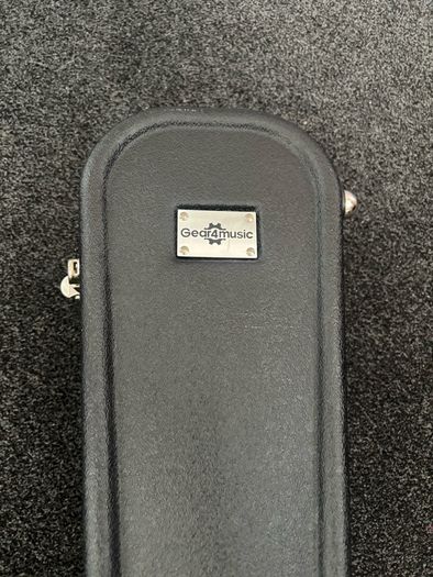 Gear4Music Hard Case and Rockstar Jnr. Classical Guitar