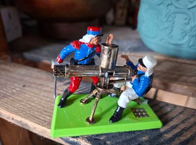 Vintage soldiers