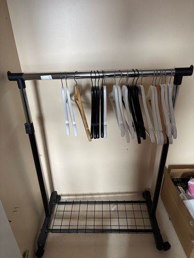 Clothes Rail Black/Chrome