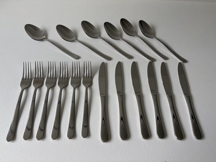 cutlery set 18 pcs.