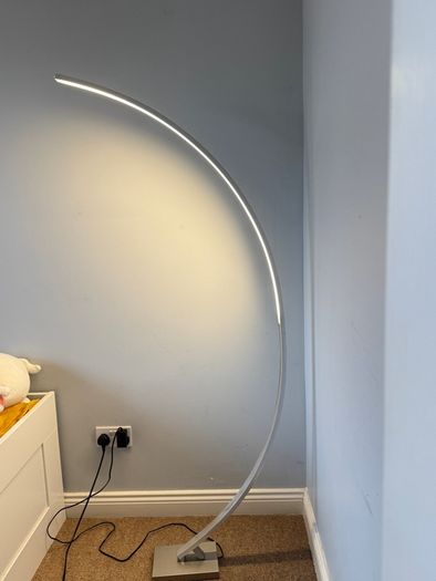 c shape lamp