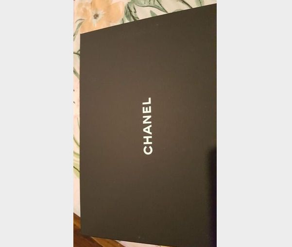Authentic Chanel Wallet