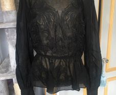 H&M embroidered blouse, new, size L