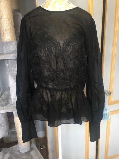H&M embroidered blouse, new, size L