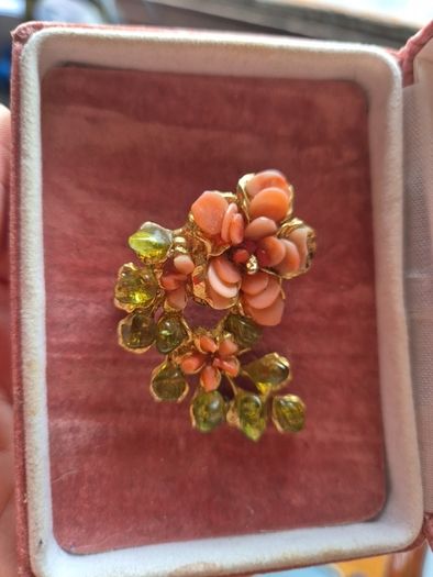 Vintage Flower Brooch