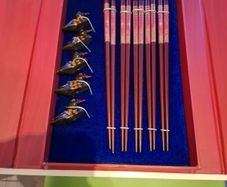 Chop sticks