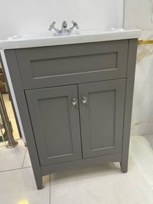 EX Display Appleby Matt Grey 600 Floor Standing unit, matching Plain mirror , basin , Mono mixer & Waste