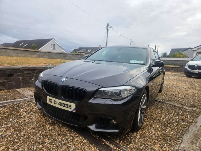 BMW 5-Series 2012