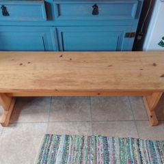 Pine bench