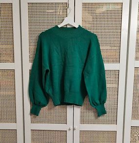 Green Jumper Object S