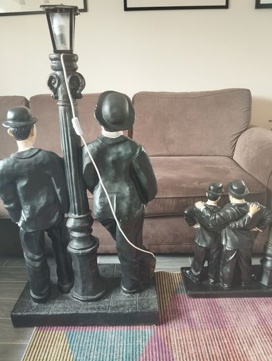 Laurel & Hardy Lamp Figures  Large 230e  & medium 150e (Working)