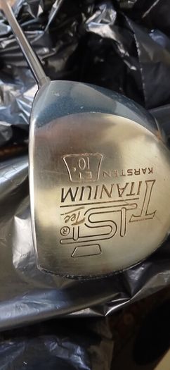 a man's PING golf driver