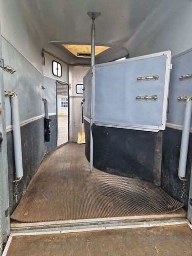 Ifor Williams 505 trailer