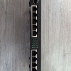 Mikrotik RB4011iGS+RM router