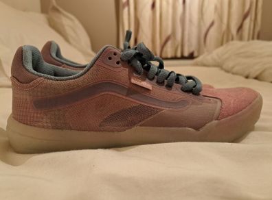 womens Vans waffle trainers