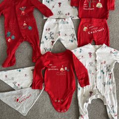 Brand new - Christmas unisex outfit bundle 3-6 months (2 sleepsuits, 2 tops, 2 bottoms, 1 vest and 2 bibs)