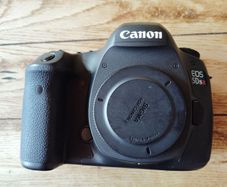 canon 5dsr
